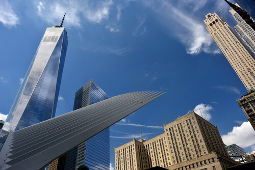Missiles économiques vers le ciel van GERARD DI LUCCIO, Fotografie te koop op Singulart
