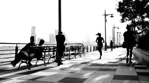 Rambla sobre el Hudson by Sergio Koltan, Photography for Sale on Singulart