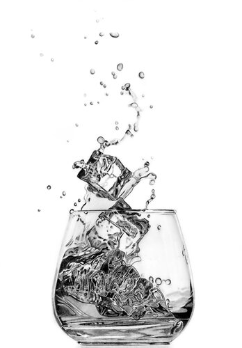 Whisky Splash X par Paul Stowe, Dessin en vente sur Singulart