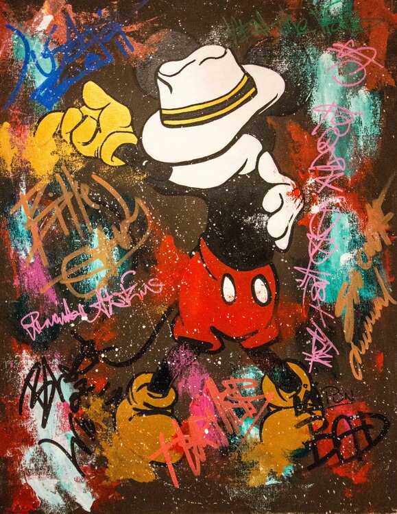 Michael Mouse Pop Star Carlos Pun