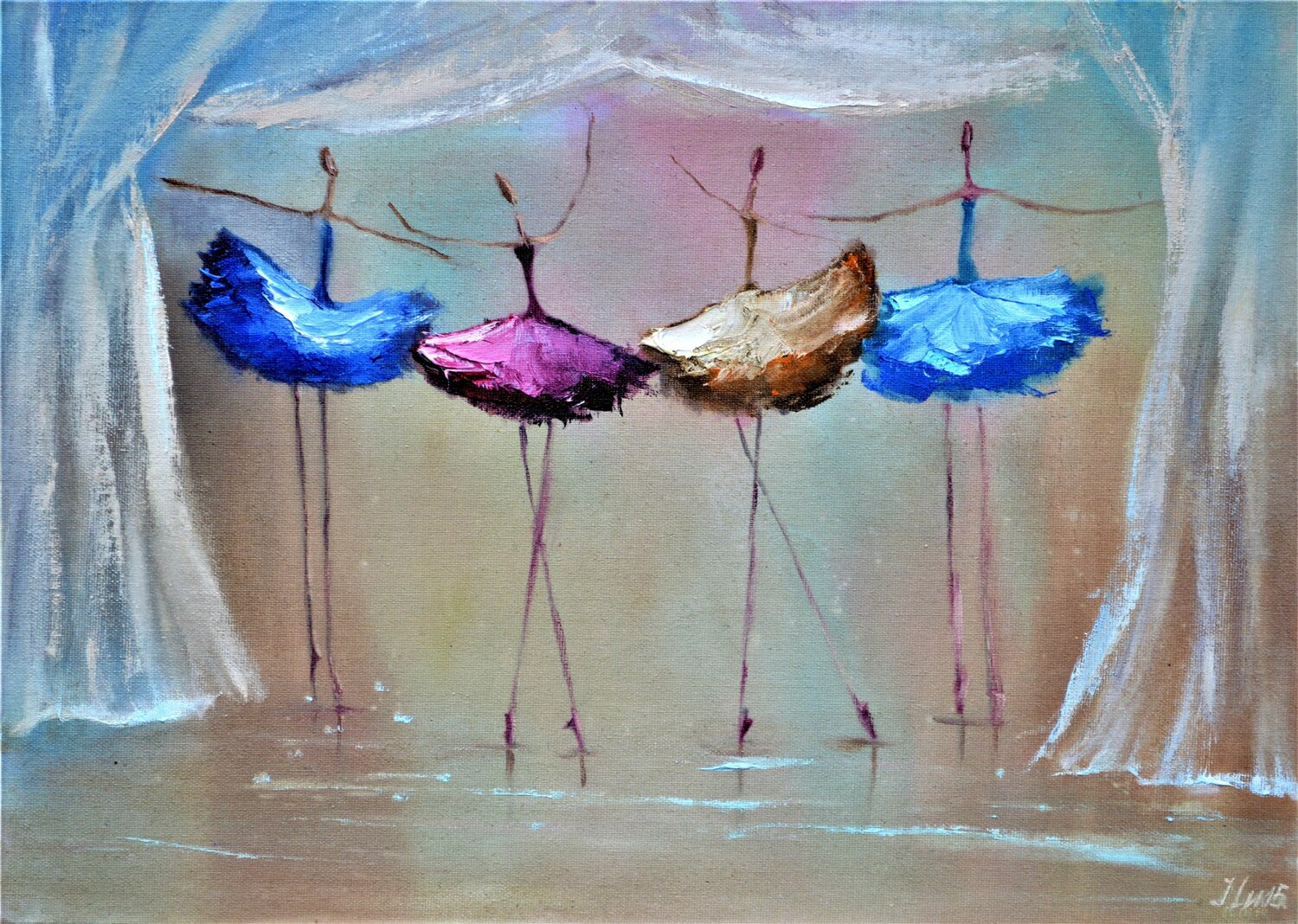 Little ballet dancers Elena Lukina