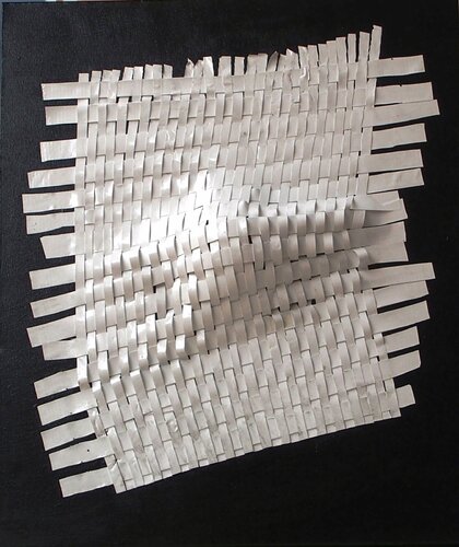 Enmeshed van Julee Latimer, Schilderij te koop op Singulart