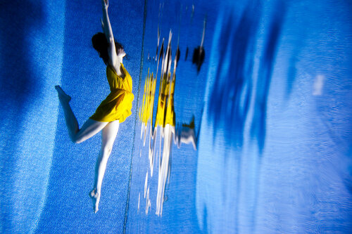 mirror - frances - 1 di Robin Cerutti, Fotografia in vendita su Singulart