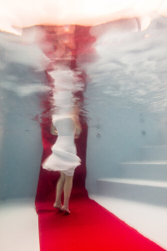 mirror - dancing queen - 7911 di Robin Cerutti, Fotografia in vendita su Singulart