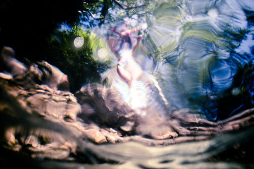 Lookup – Carnaval van Robin Cerutti, Fotografie te koop op Singulart