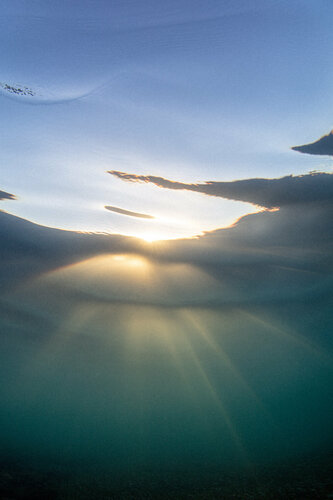 Parts of light - face of light                (30x45in) di Robin Cerutti, Fotografia in vendita su Singulart