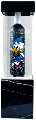 Power van Esteban Vera, Beeldhouwwerk te koop op Singulart