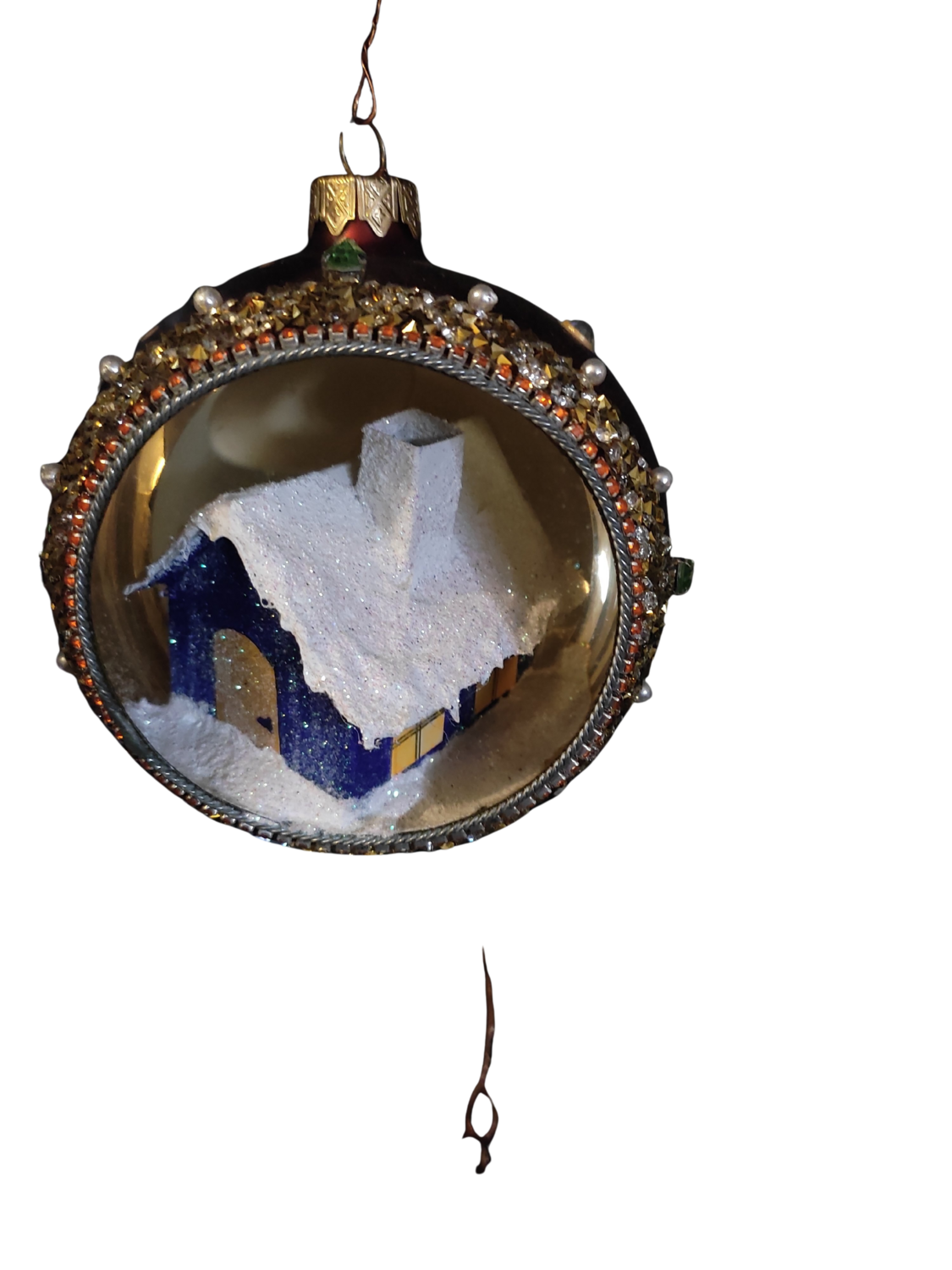 Snowy Cottage in a Jewelled Globe Serhiy Berezin Skulptur zu verkaufen