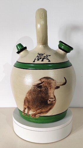 BT.  LAS RAMBLAS van Toro Tribal, Beeldhouwwerk te koop op Singulart