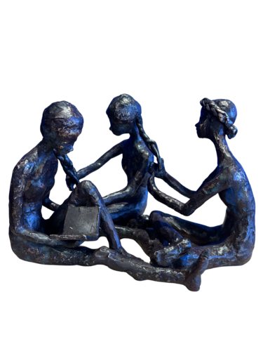 Sisterhood von Lamia Fakhoury, Skulptur kaufen auf Singulart