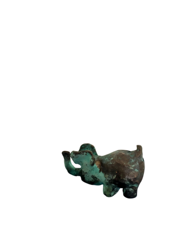 Little Green Elephant von Lamia Fakhoury, Skulptur kaufen auf Singulart