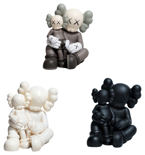 HOLIDAY CHANGBAI MOUNTAIN SET OF 3 von KAWS, Skulptur kaufen auf Singulart