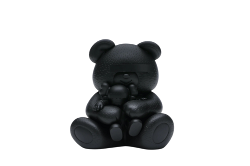 Undercover Bear (black) par KAWS, Sculpture en vente sur Singulart
