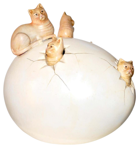 Cats hatching from egg von Sergio Bustamante, Skulptur kaufen auf Singulart