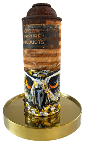 Crown Leisure Spray Paint de Nite Owl, Escultura a la venta en Singulart