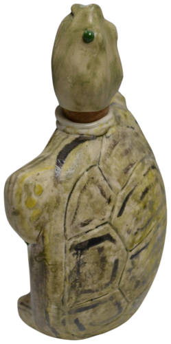 Light Green Turtle Flask by Brandon Schnur, Sculpture for Sale on Singulart
