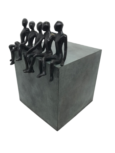 La bande de copains... (série : Terre d’enfants 2021) by Olivier Messas, 조각 for Sale on Singulart