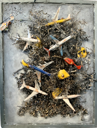 THE AIRCRAFT CEMETRY von ARTEINDUSTRIALE, Skulptur kaufen auf Singulart