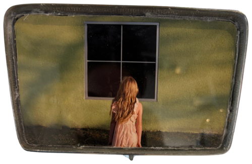 Side-View Mirror: girl at window par Kathrine Flynn, Sculpture en vente sur Singulart