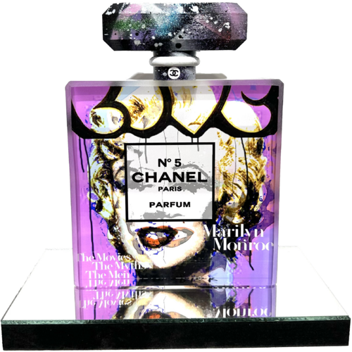 Luxury Chanel n°5, Marilyn Monroe di Patrick Cornée, Scultura in vendita su Singulart