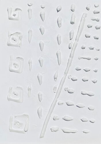 From the series “White minimalistic seascape” von Nataliia Krykun, Skulptur kaufen auf Singulart