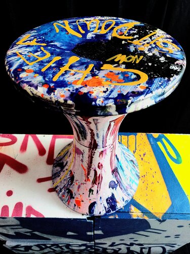 Chief Sit Down de Mr Bolderline, Escultura a la venta en Singulart