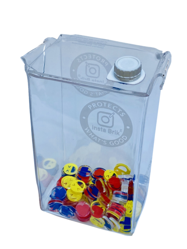 INSTA BRIK von Michel Acosta Perez, Skulptur kaufen auf Singulart