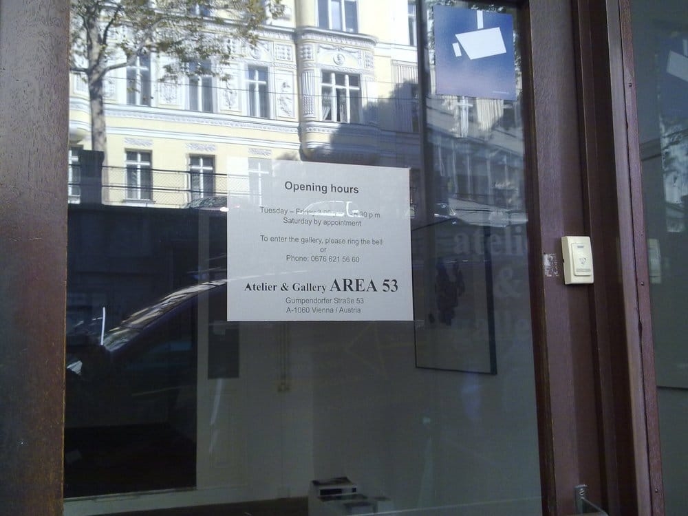 Galería de arte Atelier & Gallery Area 53