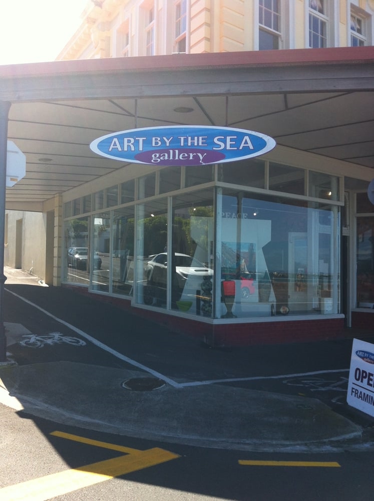 Art Gallery Art By The Sea