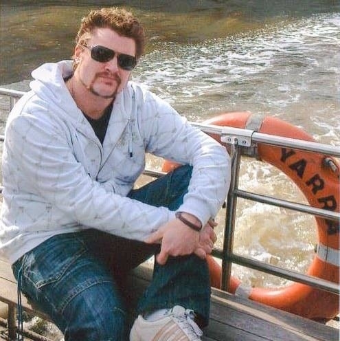 Kunstgalerie Artworks By James Stojko