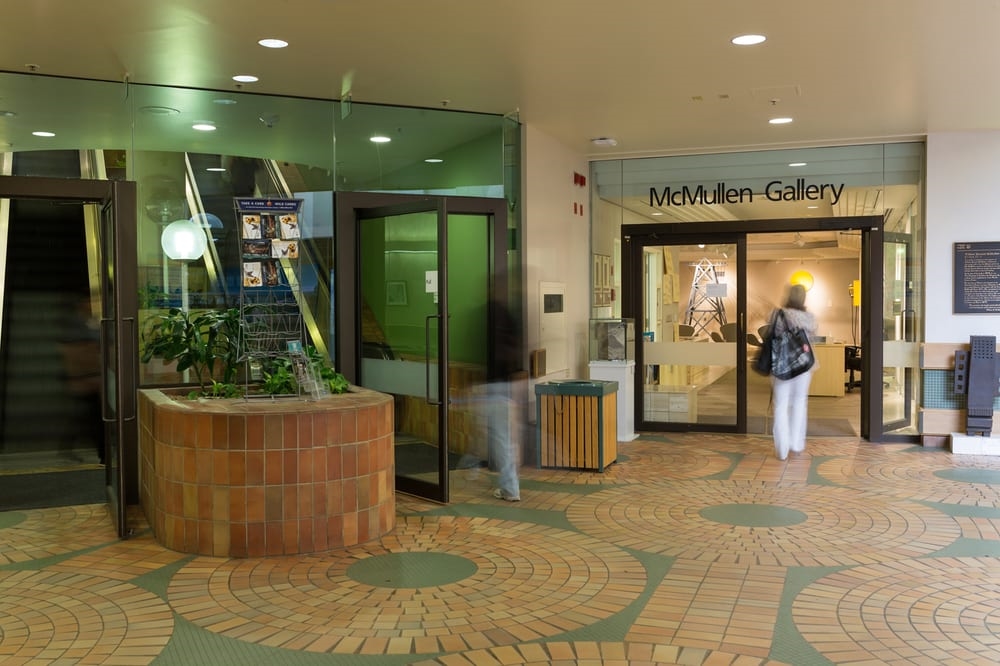 Galerie d'art McMullen Gallery