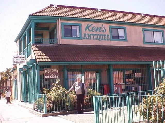 Galerie d'art Antiques by Ken