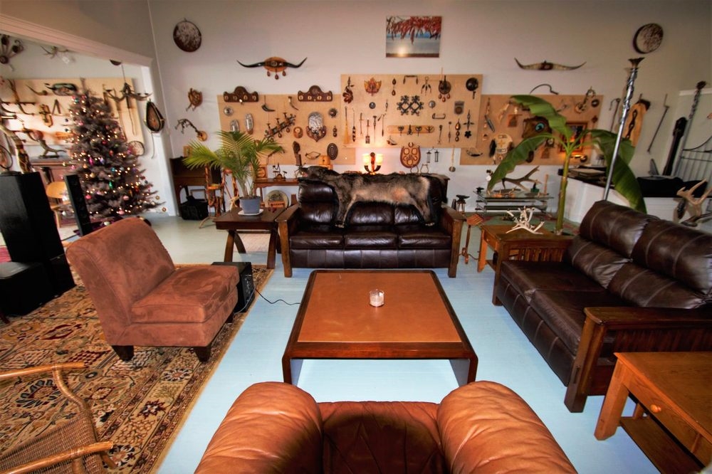 Art Gallery Legacy Den