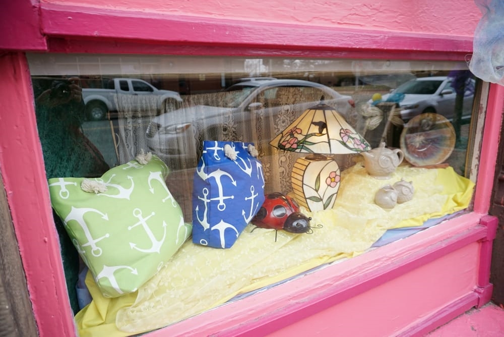 Art Gallery Gifts Galore