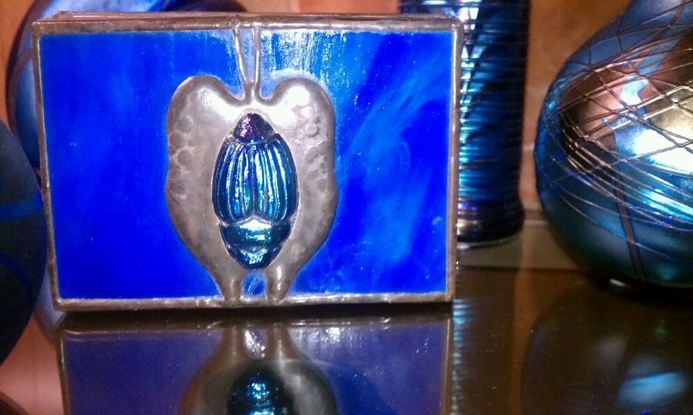 Art Gallery Orient & Flume Art Glass