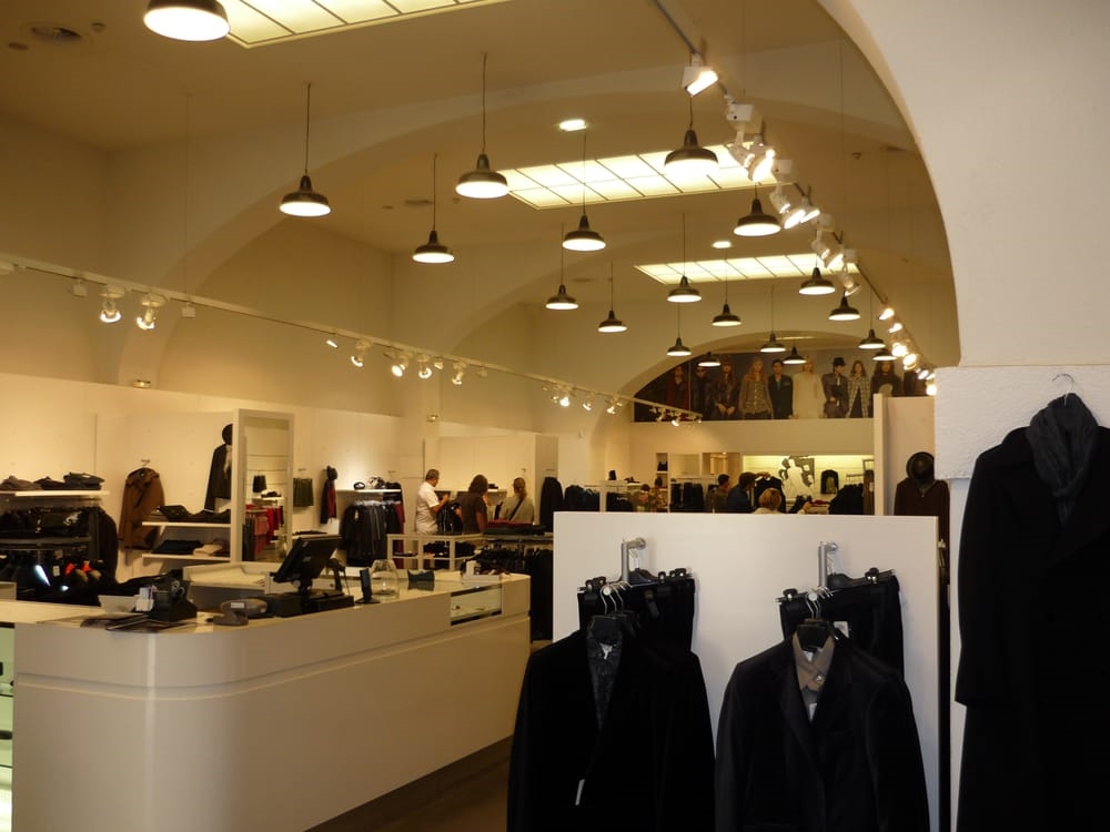 Galerie d'art Agnès B