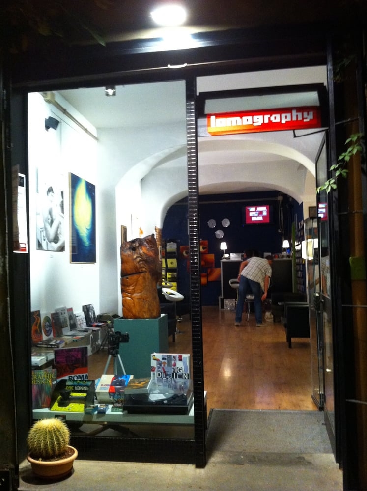 Art Gallery The Deep