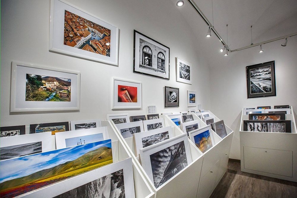 Art Gallery Fine Art Kairos