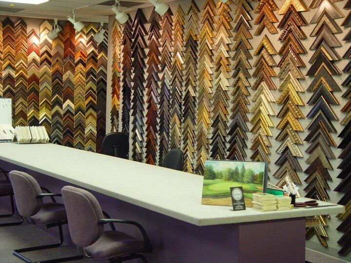 Art Gallery Warehouse Frames’n Gallery