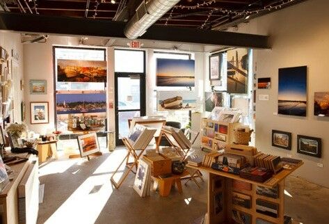 Art Gallery Blink Gallery