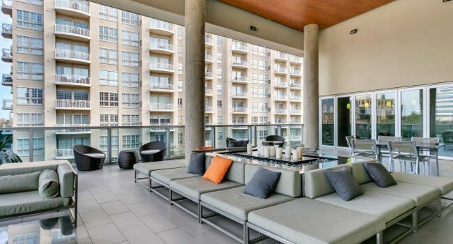 Art Gallery Gallery at Turtle Creek Apartments