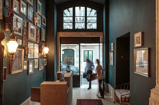 Art Gallery Gallery House