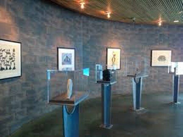 Art Gallery Briggs Gallery