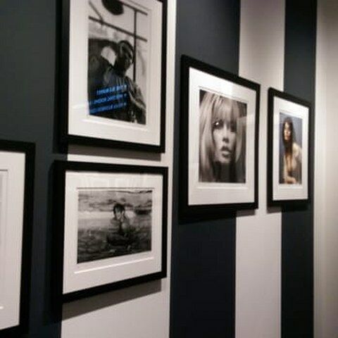 Art Gallery Iconic Images Gallery