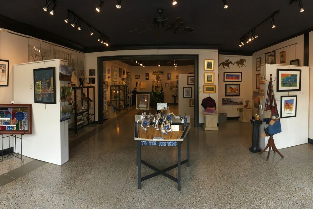 Art Gallery Gallery 104-Arts Association of Oldham County