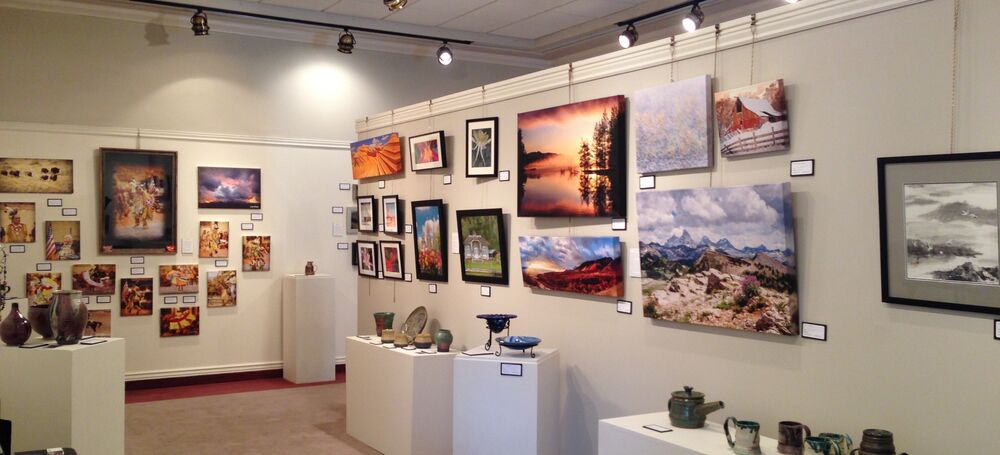 Art Gallery Artists’ Gallery