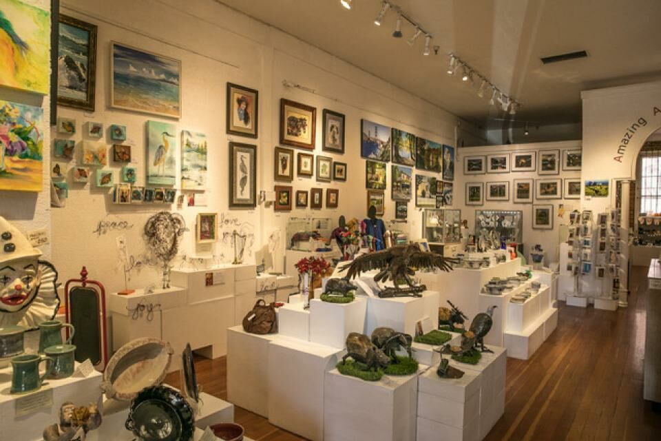 Art Gallery Artists’ Collaborative Gallery