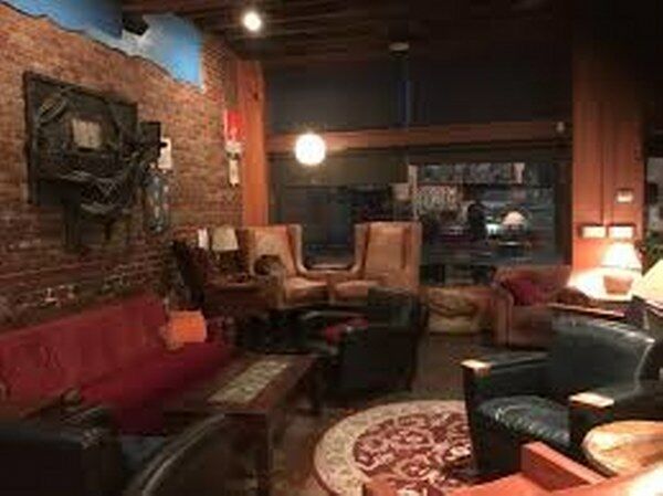 Art Gallery Viento y Agua Coffeehouse & Gallery