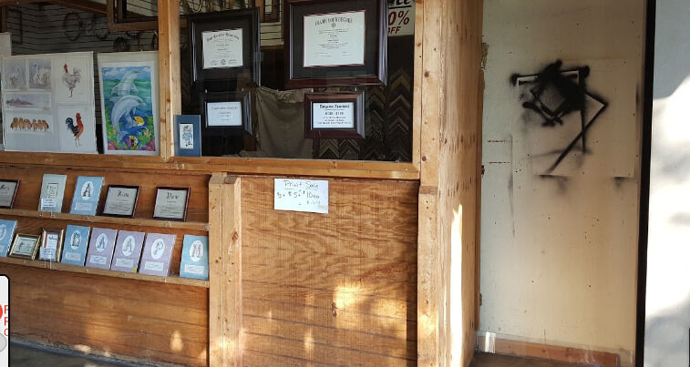 Art Gallery Famers Market Picture Framing & Art Gallery