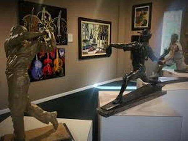 Art Gallery Richard Stravitz Sculpture & Fine Art Gallery